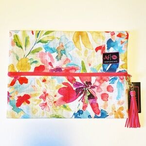 NWT Large Makeup Junkie Bag